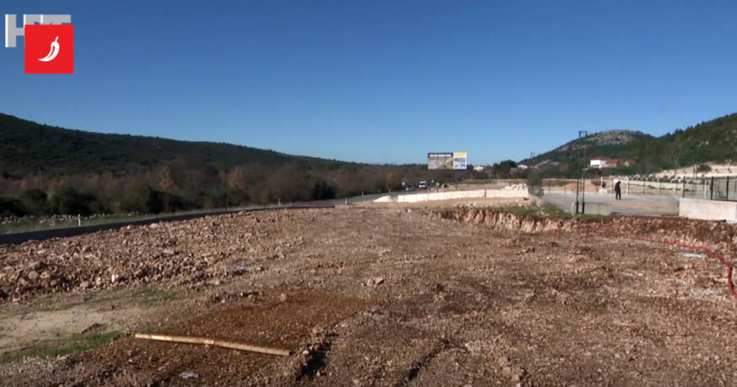 Općina kod Trogira dovela bagere na izvor vode, mještani bijesni. “Nekome se pogoduje”