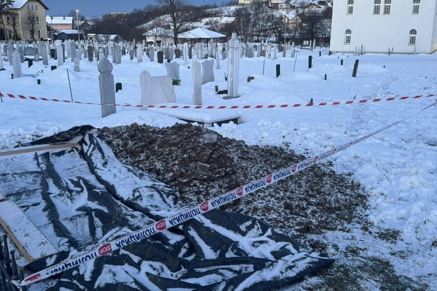 PRILIKOM KOPANJA KABURA PRONAĐENI POSMRTNI OSTACI ŽRTVE RATA; EFENDIJA GLAMOČANIN: ‘Ovo je nečiji otac, sin, brat, sestra’ PRILIKOM KOPANJA KABURA PRONAĐENI POSMRTNI OSTACI ŽRTVE RATA; EFENDIJA GLAMOČANIN: 'Ovo je nečiji otac, sin, brat, sestra'