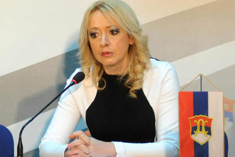 Pandurević: Sve dok nam mrtvi budu glasali, za žive ovdje neće biti normalnog života Pandurević: Sve dok nam mrtvi budu glasali, za žive ovdje neće biti normalnog života