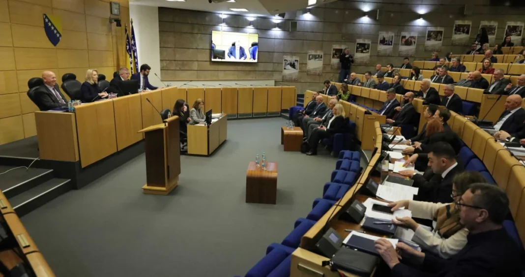 Predstavnički dom usvojio prijedlog izmjena zakona koje će donijeti povećanje penzija