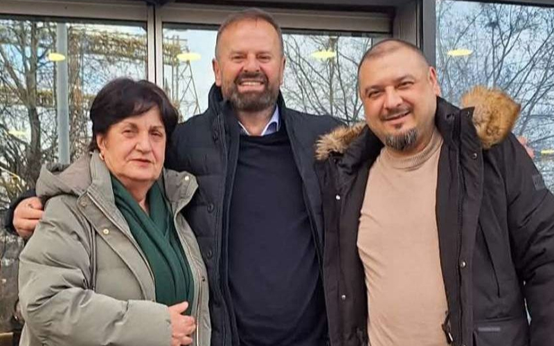 Punica Ferida velikog srca: Donirala zetu Nerminu bubreg i dala mu novu šansu za život Punica Ferida velikog srca: Donirala zetu Nerminu bubreg i dala mu novu šansu za život