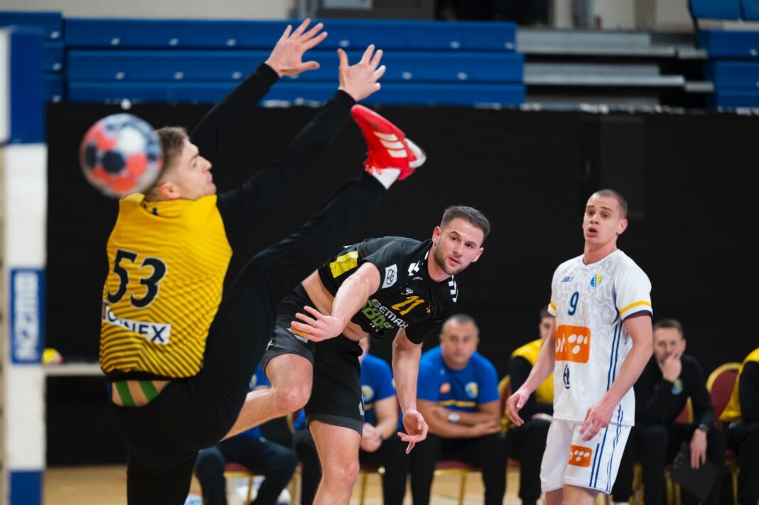 Rukometaši BiH poraženi od Crne Gore Rukometaši BiH poraženi od Crne Gore