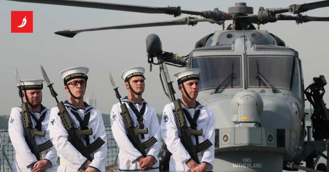 Ruski brod protjeran iz britanskih voda. Bio je usidren blizu transatlantskih kabela