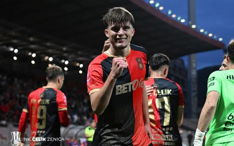 Sarajevo kupilo Rijada Telalovića za 150.000 eura. Neki navijači Čelika mu sada psuju babu