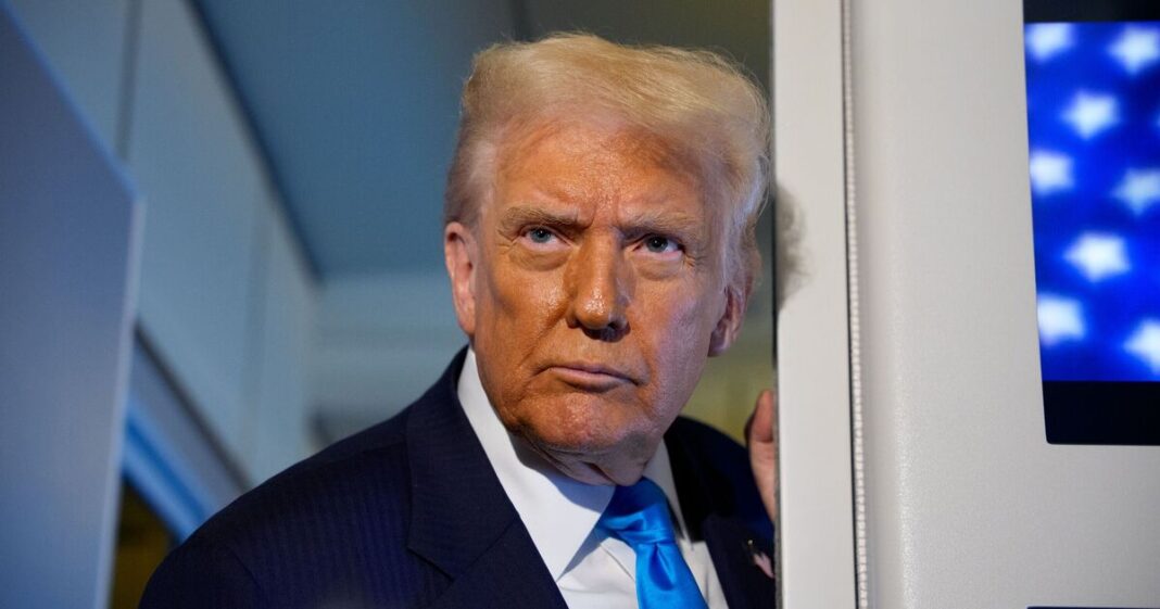 Tramp je upozorio da bi bombardovanje Irana moglo da izazove erupciju vulkana