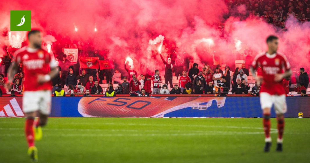 Transparent navijača Benfice za uhićene torcidaše: Braćo mesari, izdržite