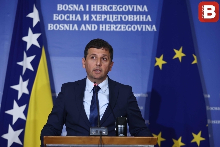 VUKANOVIĆ UPOZORAVA: ‘To je protivno Izbornom zakonu BiH i svim zakonskim propisima…’