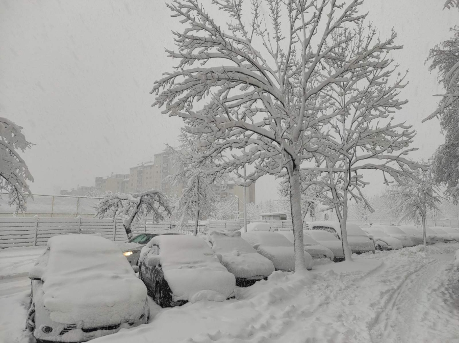 ZATRPAVANJE SE NASTAVLJA: Obilan snijeg padat će sve do…