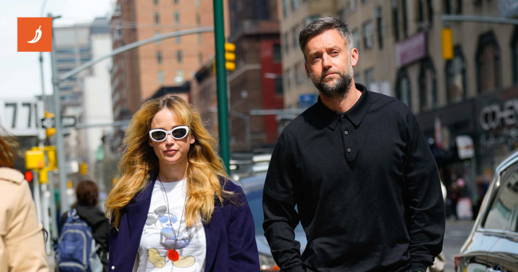 Jennifer Lawrence otkrila detalje iz braka s Maroneyjem Jennifer Lawrence otkrila detalje iz braka s Maroneyjem