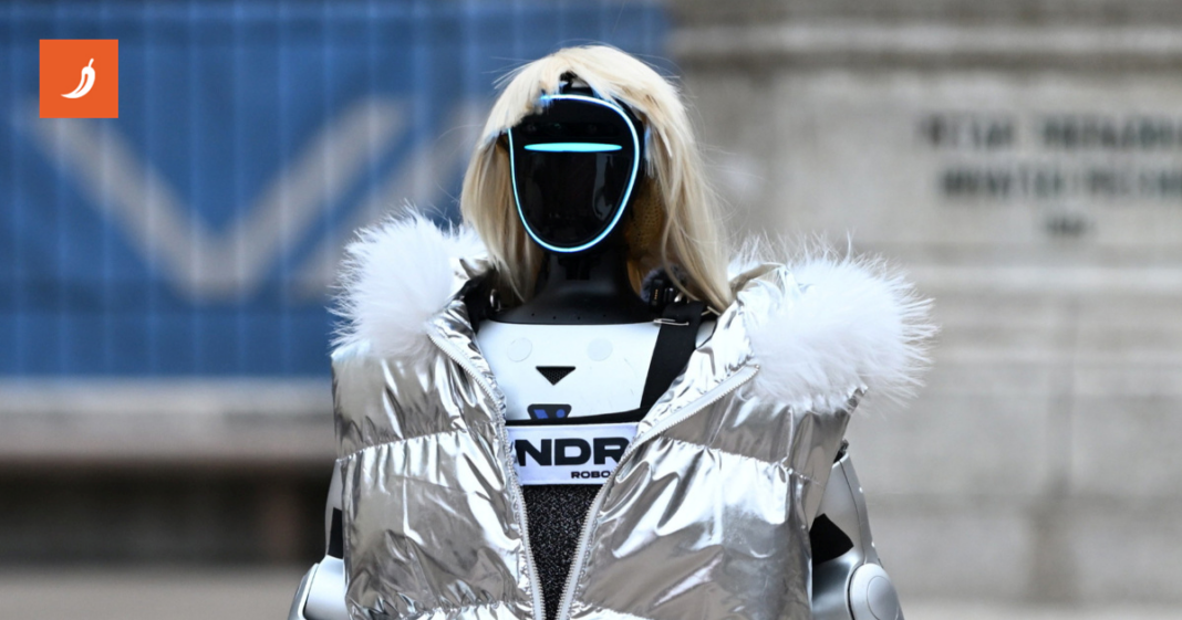 Zagrebačkom špicom prošetala prva hrvatska humanoidna robotica Tonka