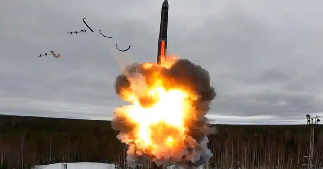 Putin ispalio Orašara: ‘Može imati snagu 45 bombi bačenih na Hirošimu’