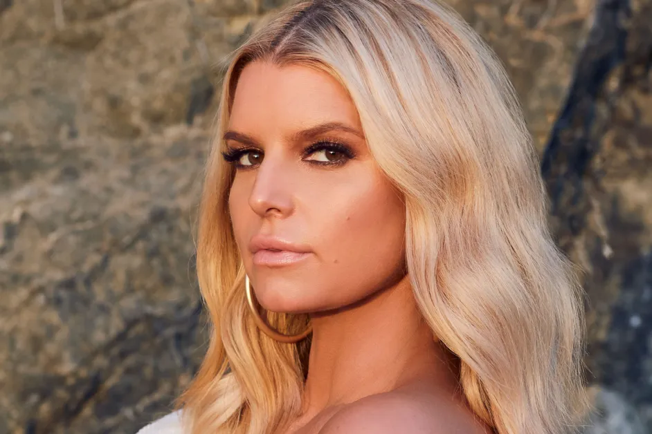 Džesika Simpson otkriva da li će ikada igrati devojku Džesika Simpson otkriva da li će ikada igrati devojku