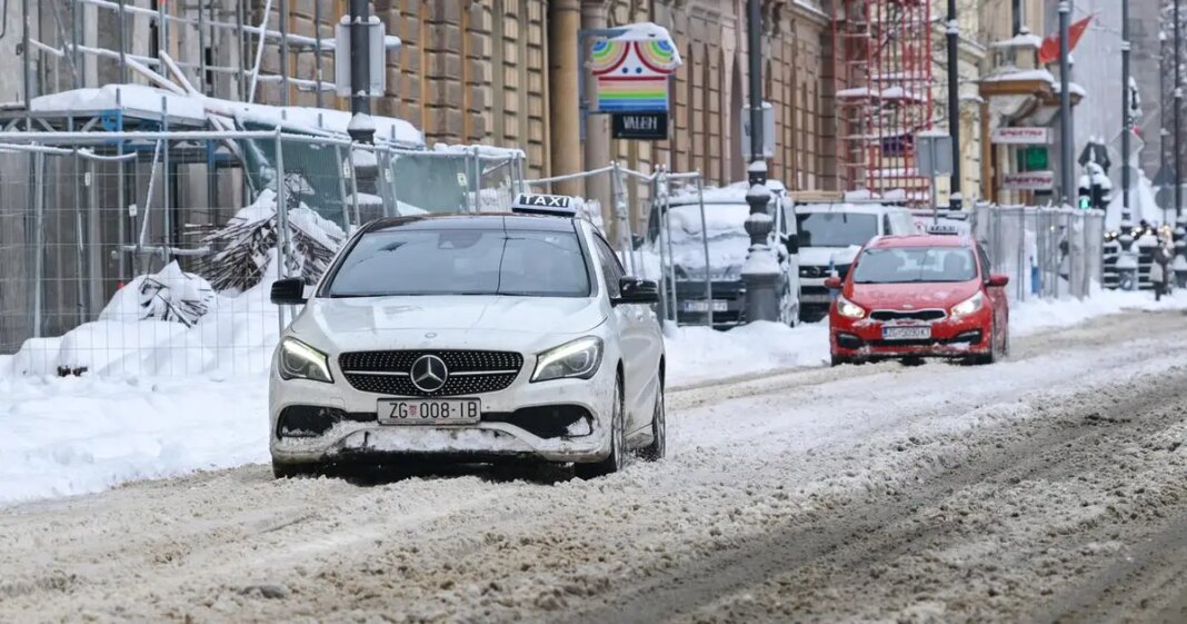 Evo kako voziti po snijegu!