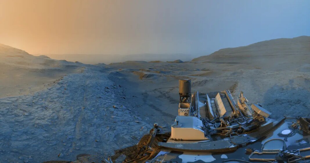 Kao zalazak na Zemlji: Curiosity je poslao ‘razglednicu s Marsa’