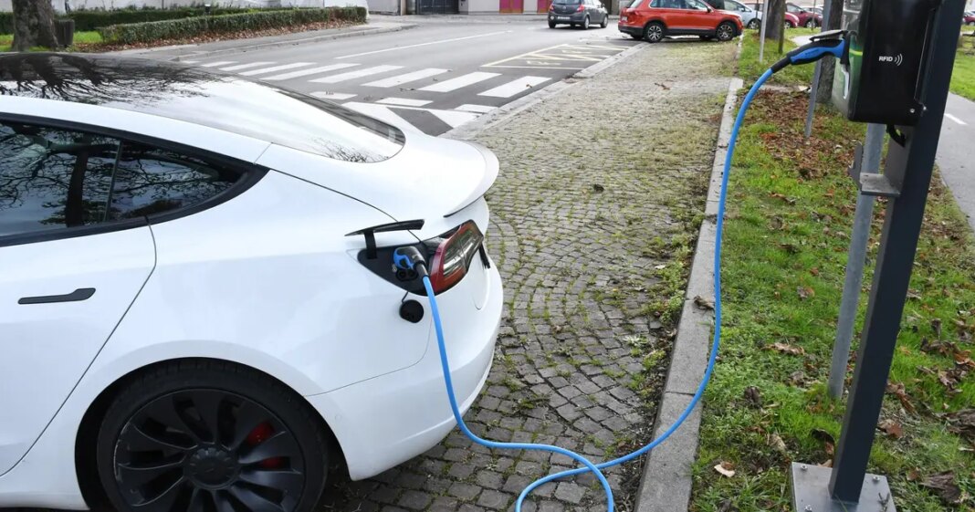 Strujni krug: Taksistima i dostavnim službama 45 mil. eura poticaja za el. vozila