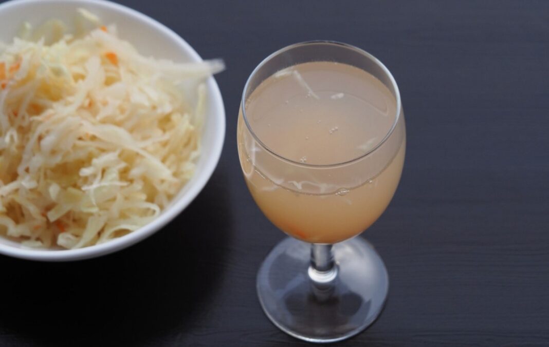 Šta se dešava u tijelu kada ujutru popijete čašu rasola? Šta se dešava u tijelu kada ujutru popijete čašu rasola?