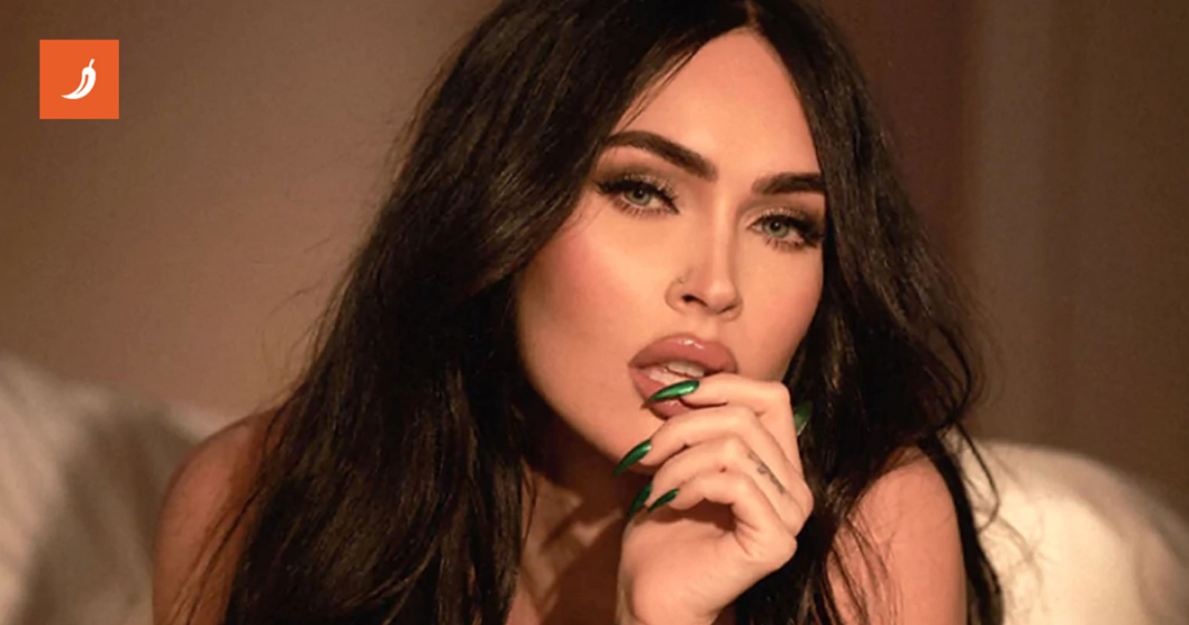 Upoznajte “djevojke crne mačke” – tajanstvene cure za kojima svi lude