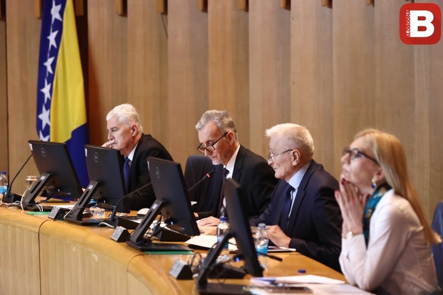 BURNO U SARAJEVU: Sjednica Predstavničkog doma Parlamentarne skupštine Bosne i Hercegovine, na dnevnom redu i razrješenje s dužnosti…