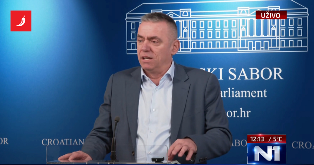 Ćipe: Hrebak se treba ispričati četvorici heroja Domovinskog rata