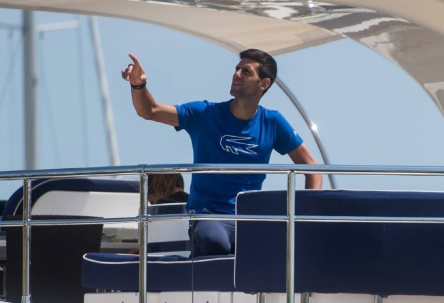 ĐOKOVIĆ IZNENADIO NA JADRANU: ‘Ma vidi sa kim je’