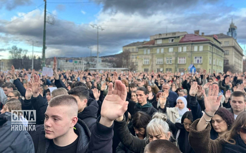 Danas novo okupljanje mladih u Sarajevu: U 12 sati ispred Zemaljskog muzeja