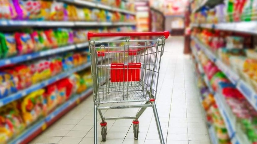 GRAĐANI SA ZEBNJOM ODLAZE U TRGOVINE: Sve više novca odlazi na osnovne potrebe…