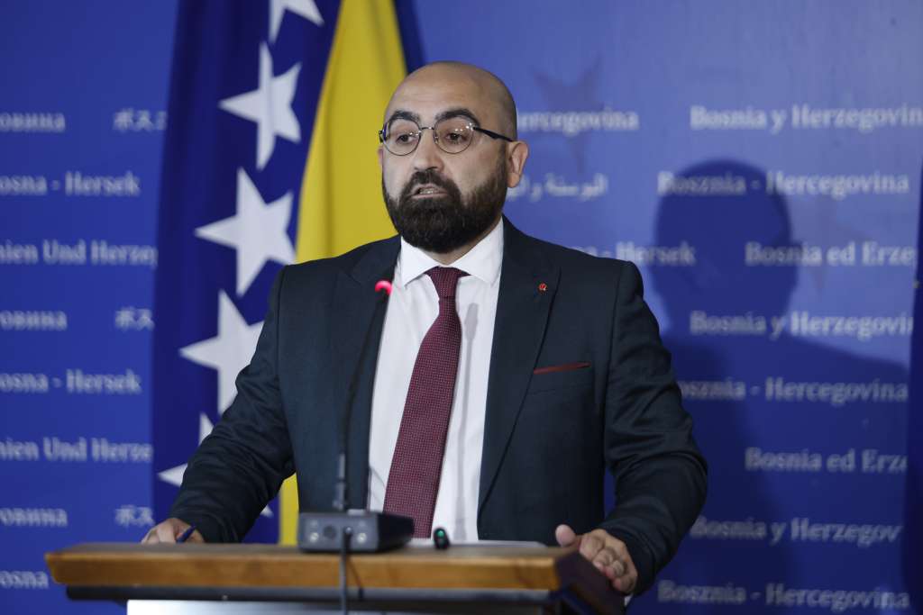 Hasanović tvrdi da se blokade iz RS-a nastavljaju: Pa Amidžić nije glasao za vlastiti prijedlog