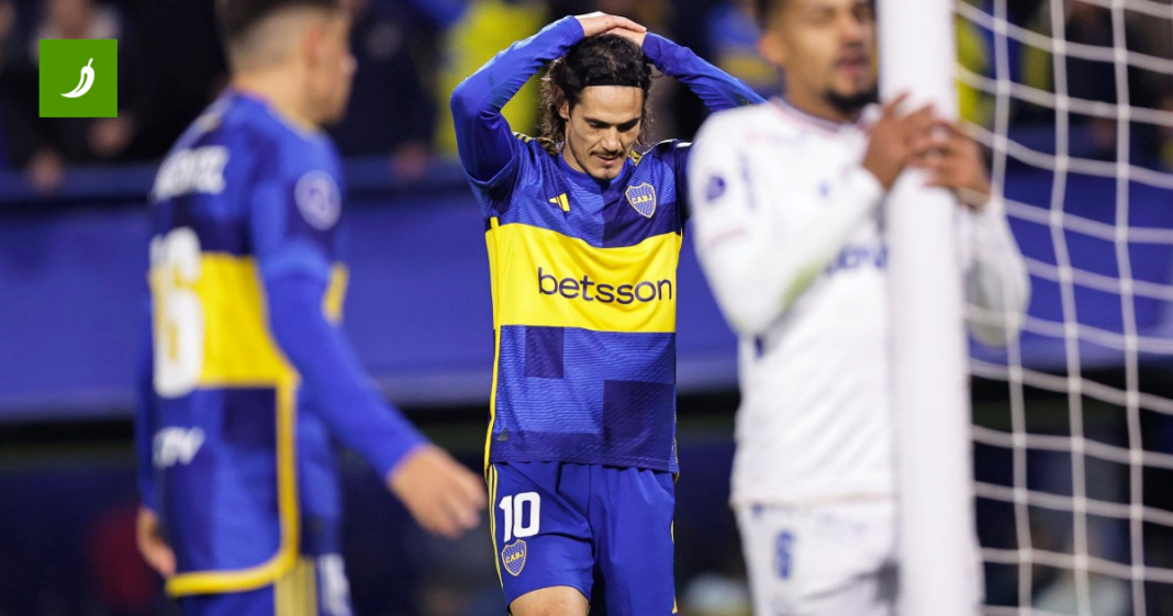 Legenda Argentine: Cavani mora završiti karijeru