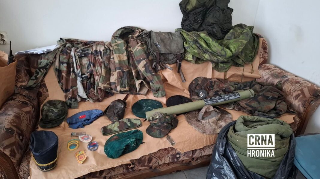 Muškarac iz Bihaća ukrao eksponate iz Muzeja Armije BiH u Sanskom Mostu pa iste pokušao prodati policajcu