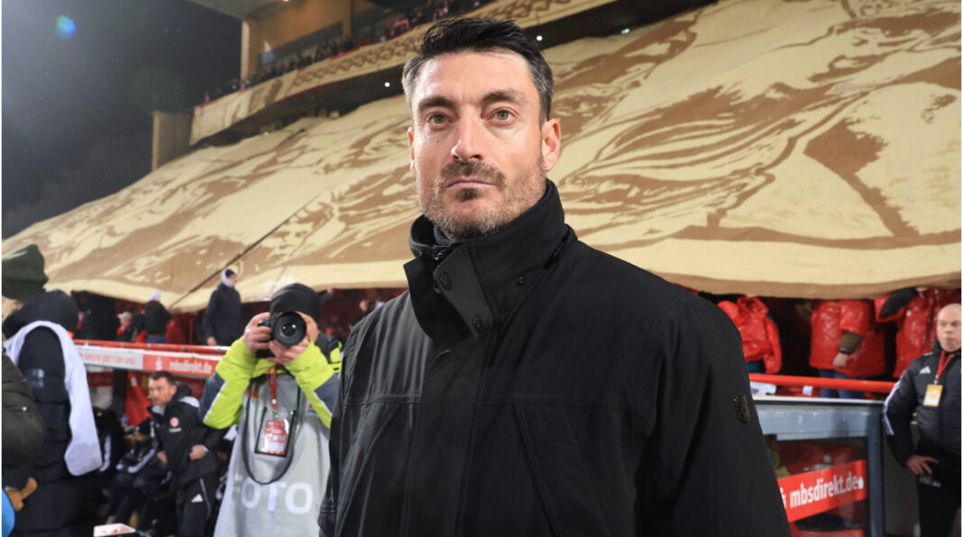 Novi trener, stari problemi: Frankfurt ne može popraviti greške ni pod Rierom