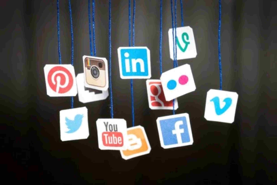 PRETJERANO KORIŠTENJE UGROŽAVA DJECU: Treba li BiH slijediti evropske zabrane društvenih mreža?