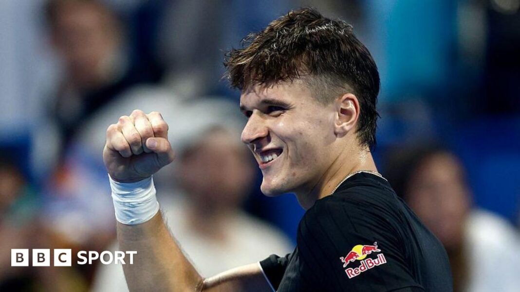 Qatar Open: Jakub Mensik uznemirio Jannika Sinnera i došao do polufinala