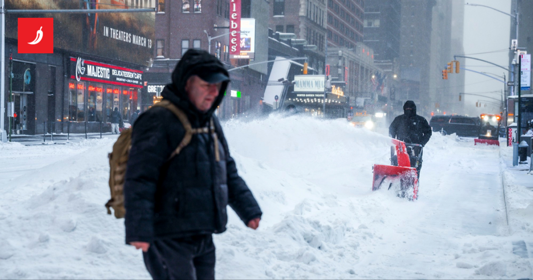 Rekordna “ciklonska bomba” donijela teške zimske uvjete širom SAD-a