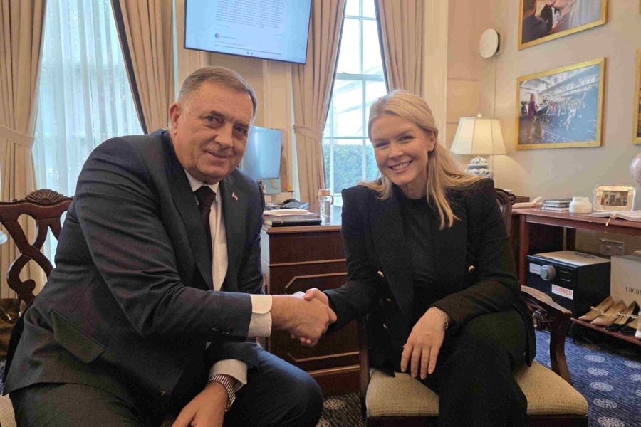 SADA JE SVE JASNO: Dodik se u Bijeloj kući sastao sa Karoline Leavitt, prvom saradnicom Donalda Trumpa (FOTO)