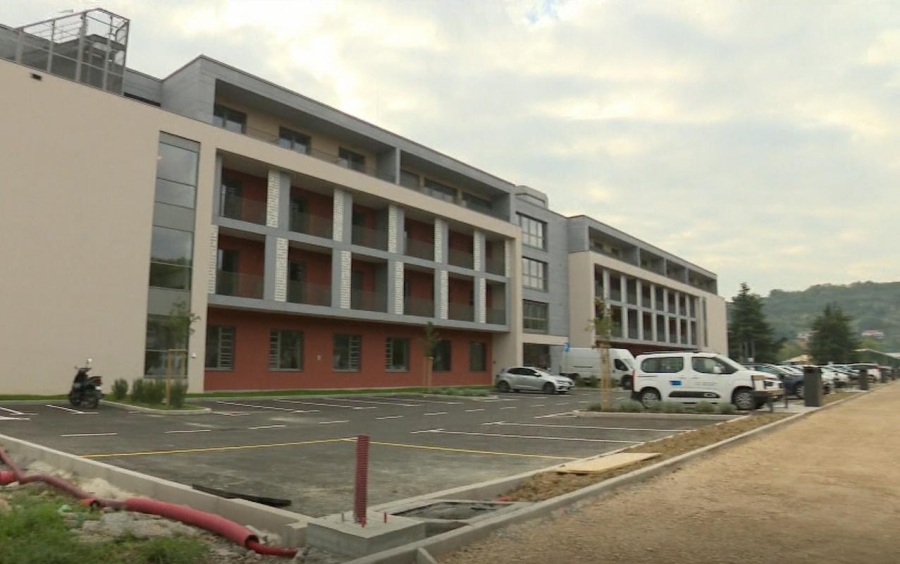 SKANDAL KOJI POTRESA DOM ZA STARE: Uprava tri mjeseca zataškavala slučaj zlostavljanja, policija vrši istragu