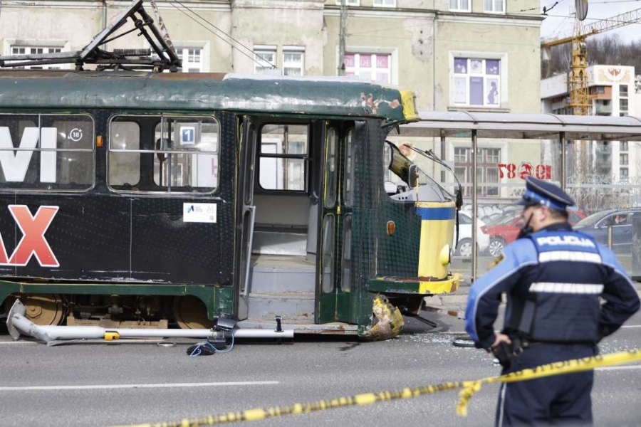 ‘SLOMLJEN JE CIJELI KOLEKTIV’: Oglasili se iz GRAS-a povodom tramvajske nesreće, pa poručili – ‘Ovo je rana za cijeli grad’