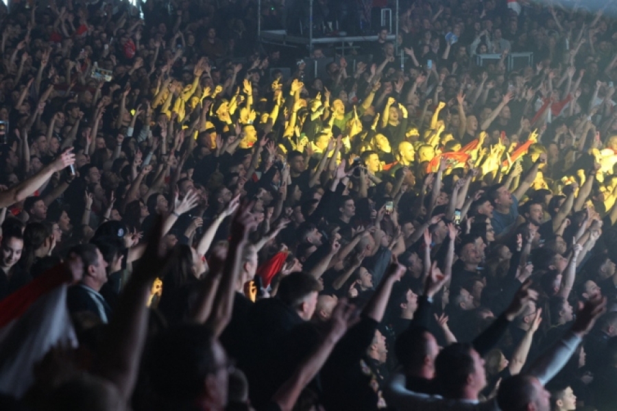 SRPSKI POLITIČARI NE ODUSTAJU, TRAŽE ZABRANU THOMPSONA: ‘Taj grad je u crnom kao da je ’41’