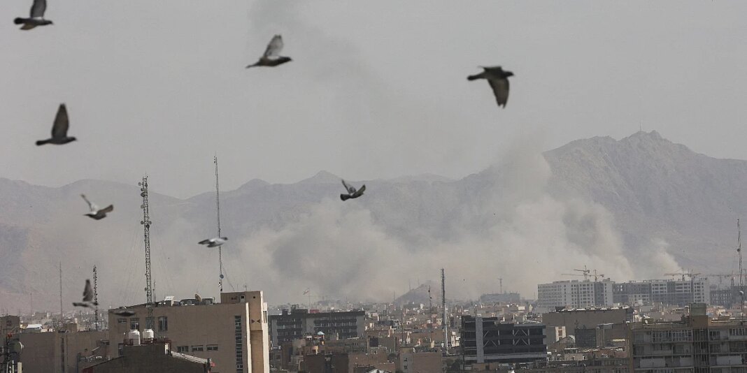 Svijet u strahu od širenja rata: Pljušte reakcije na napad SAD-a i Izraela, Macron saziva Vijeće sigurnosti UN-a