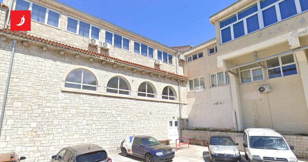 Učenik u školu u Istri donio opasan predmet. Ravnatelj: Nemojte širiti paniku