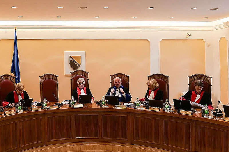 Ustavni sud BiH potvrdio raspravu o sudiji Vukoji zbog prisustva na Thompsonovom koncertu