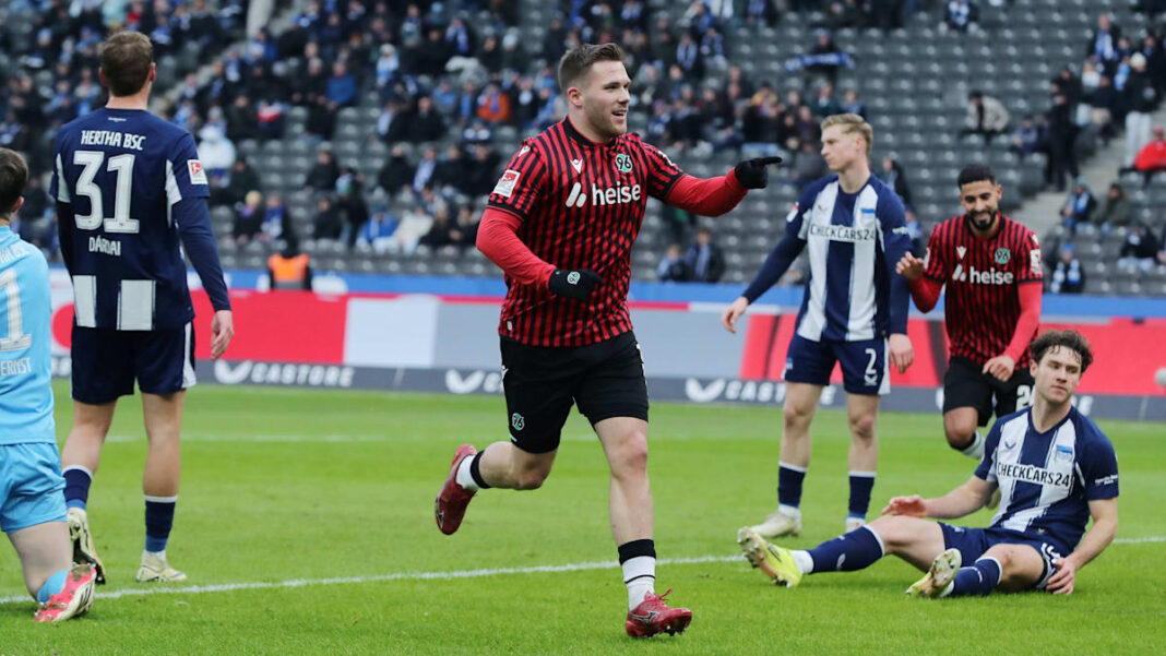 Završna finta i Källmanov broj 13: Hanover pobjeđuje u duelu u Berlinu