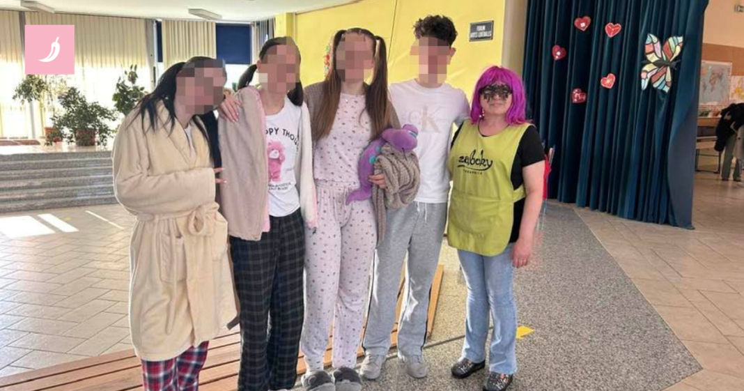 Gimnazija Zabok: Na Pokladni utorak u školi su se maskirala 4 učenika i teta Lili