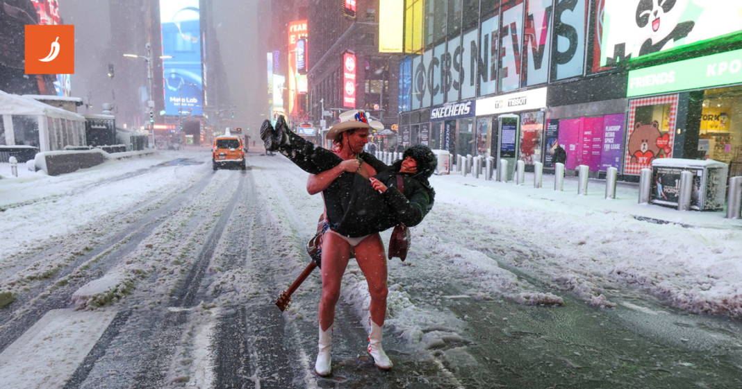 FOTO New York je zameo snijeg, pogledajte fotke