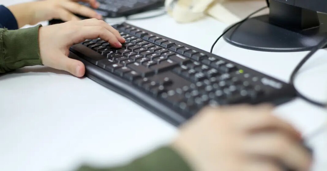 Pravobraniteljica djeci: ‘Sve što radite online ostavlja trag. Roditelji, budite im primjer’