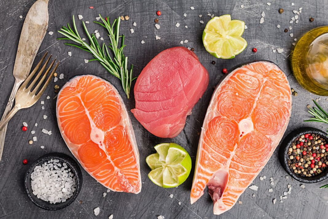 Zdrave ribe za srce: Prednosti lososa i tune u prehrani