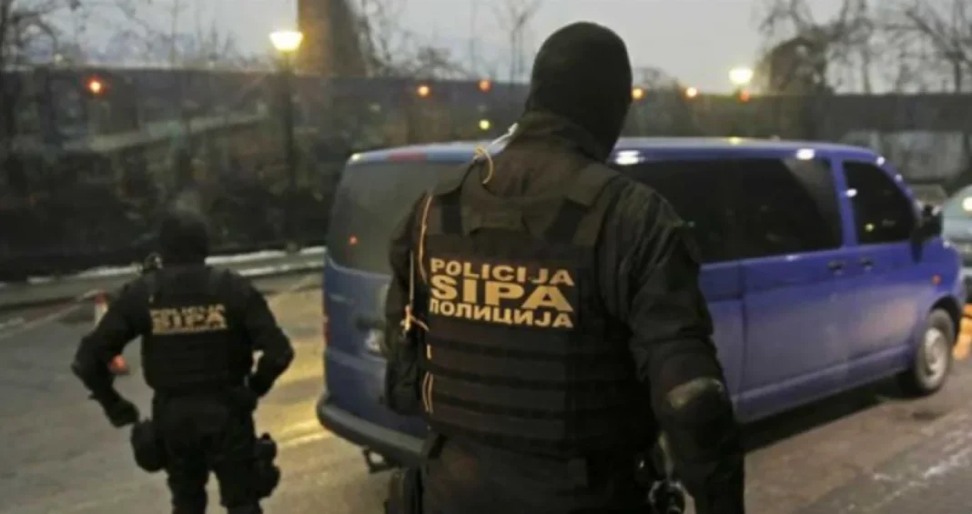 Akcija SIPA-e u četiri grada: Uhapšene dvije osobe, oduzet zlatni nakit velike vrijednosti Akcija SIPA-e u četiri grada: Uhapšene dvije osobe, oduzet zlatni nakit velike vrijednosti