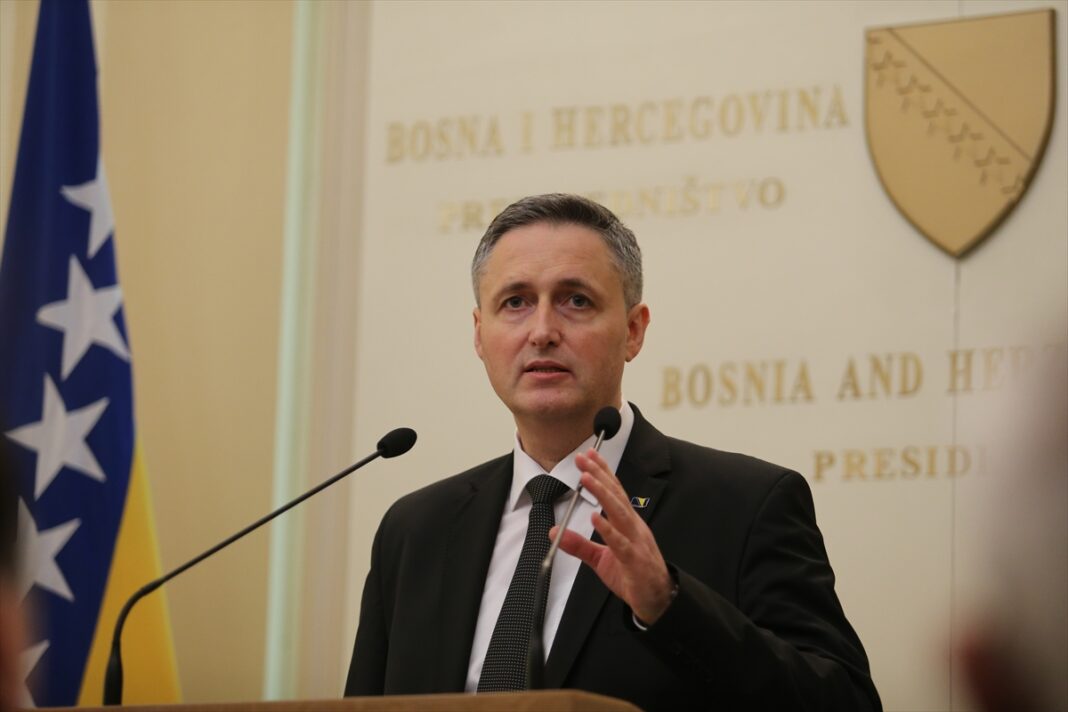 Bećirović: Historija Bosne i Hercegovine svjedoči o stalnoj borbi, ali nikada o predaji
