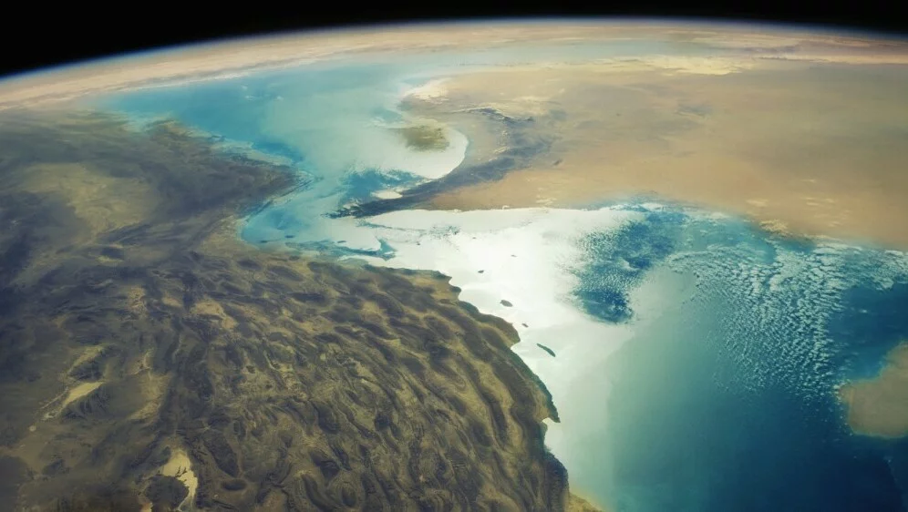 Blokada moreuza izaziva strah od globalne krize Blokada moreuza izaziva strah od globalne krize