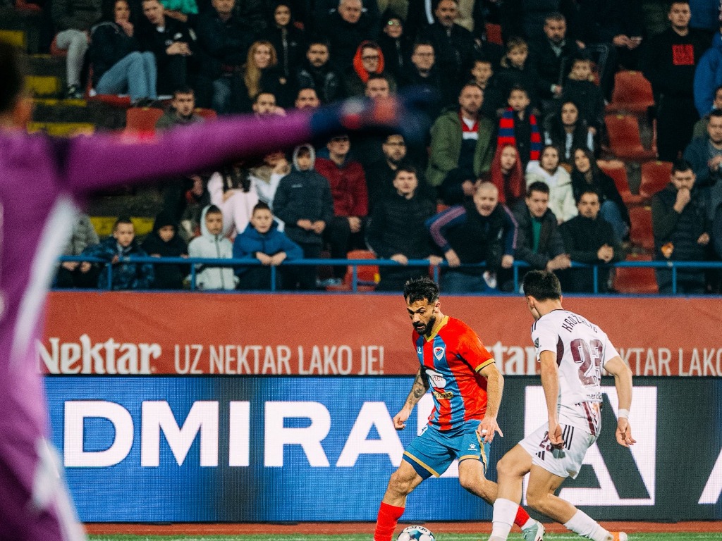 Borac saznao kaznu za skandiranje navijača ratnom zločincu Borac saznao kaznu za skandiranje navijača ratnom zločincu