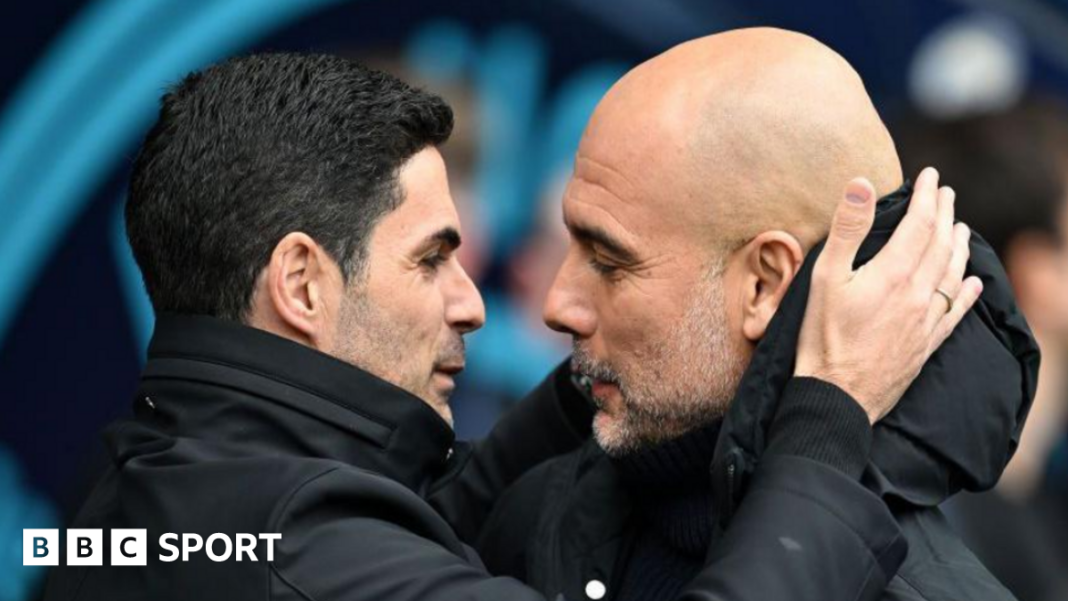 Carabao Cup: Kome je više potrebna konačna pobjeda? Mikel Arteta ili Pep Gvardiola? Arsenal manager Mikel Arteta embracing Manchester City boss Pep Guardiola